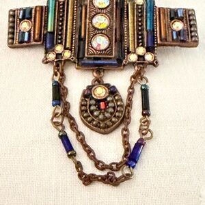 Vintage-Inspired Multicolor Chain Brooch